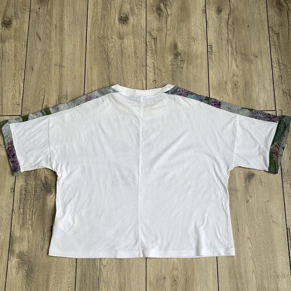 Adidas Originals NEW Women's Farm Cropped Oversized Tee Size M - Picture 8 of 9